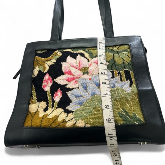 Lee’s Needle Art Vintage Black Leather Floral Needlepoint Shoulder Bag Purse - Picture 14 of 17